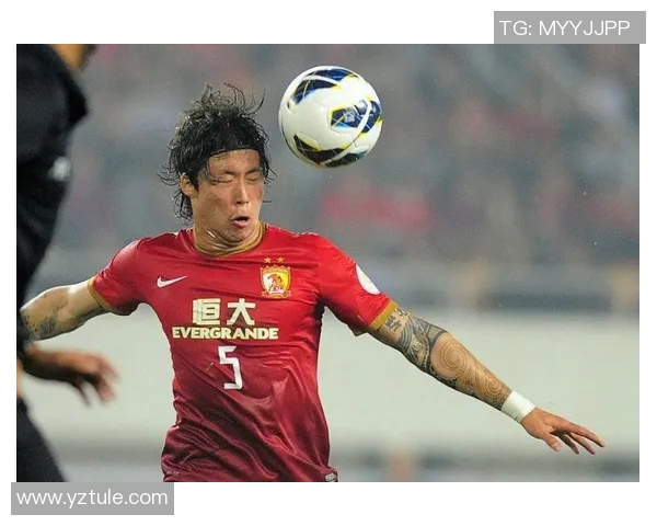 十年风云足球明星的蜕变与成长之路探秘